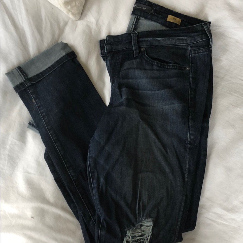 Level 99 skinny straight jeans